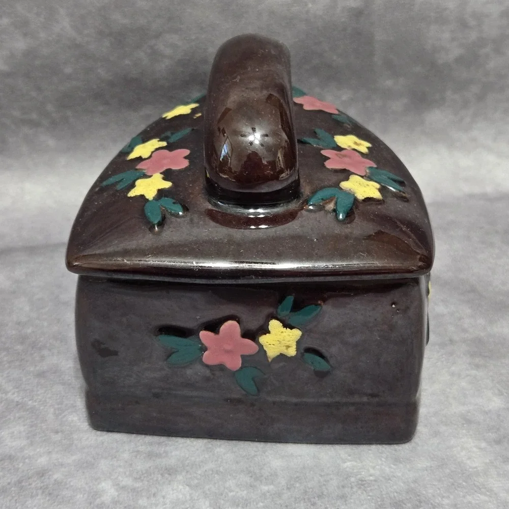 Vintage Hand Painted Floral Ceramic Iron Shaped Covered Dish 4.5